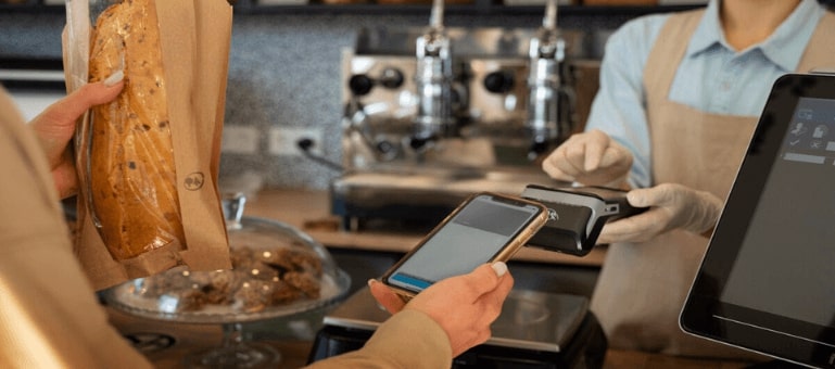 new-technology-for-restaurants-contactless-payment