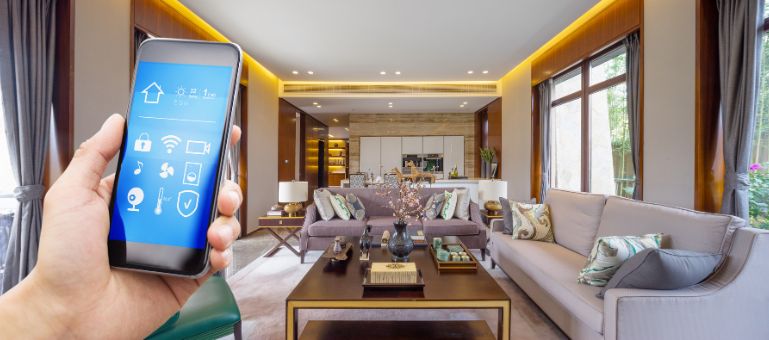 connected-rooms-and-smart-amenities-intelligent-hotels